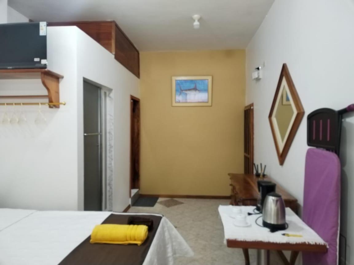 Alojamiento Villa Mar Puerto Ayora  Exterior photo